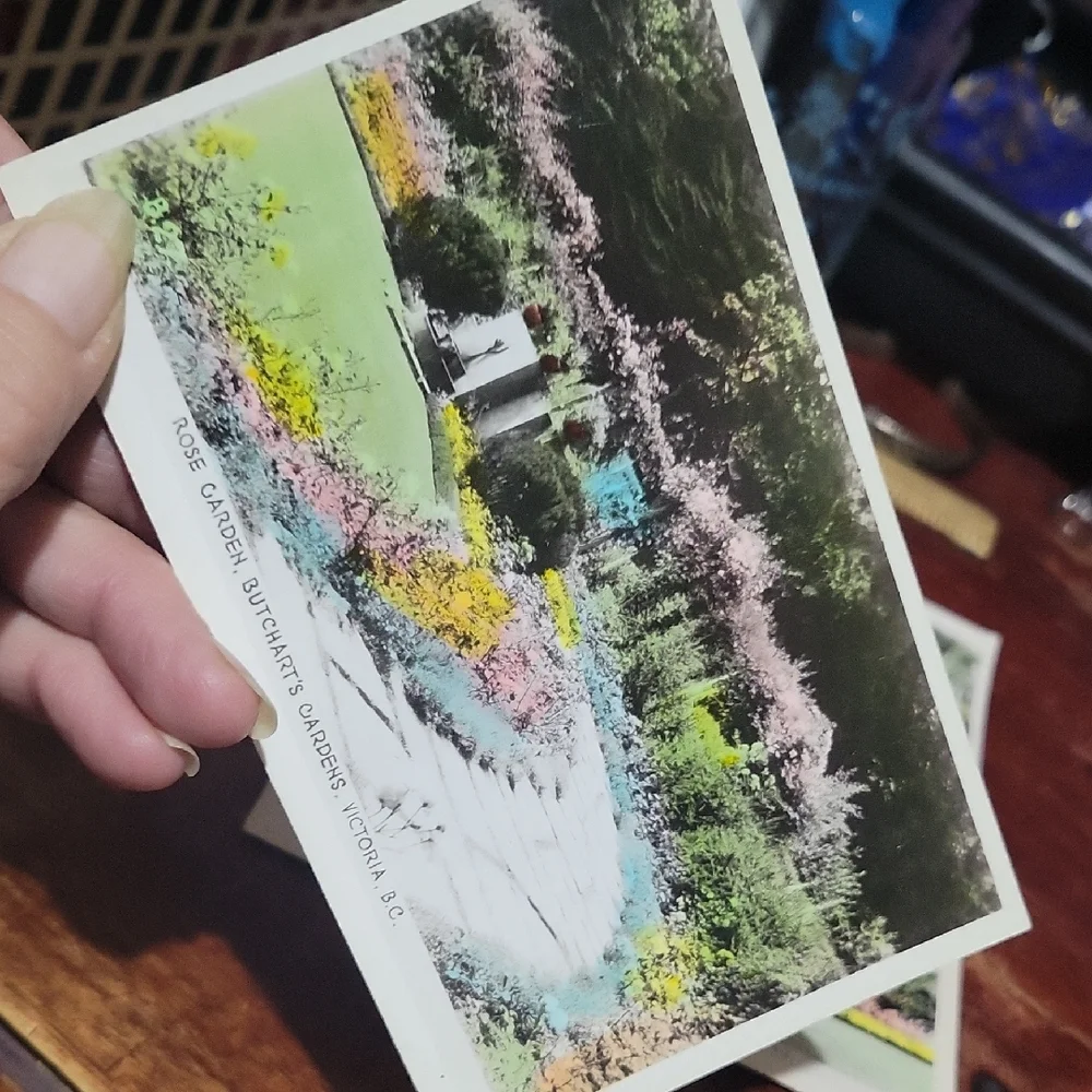 Vintage Postcard Set - Butchart Gardens, Victoria, BC - Picture 2 of 5